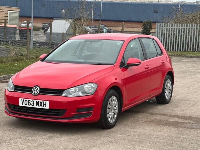 Used VW Golf VII S 2013 Red Hatchback