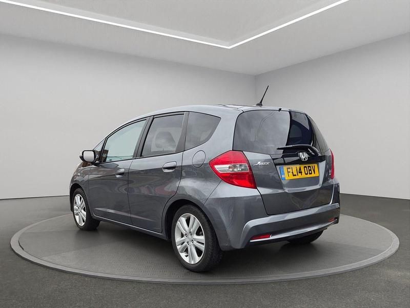 Used Honda Jazz ES 99 HP (72 kW) 2014 Grey Hatchback