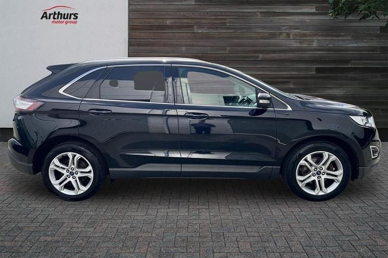 Black Used 2016 Ford Edge Titanium SUV | £12,905 (Fair price) - Image 1/4