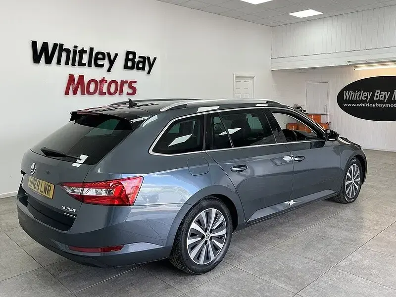 Used Skoda Superb GreenLine 120 HP (88 kW) 2018 Grey Estate
