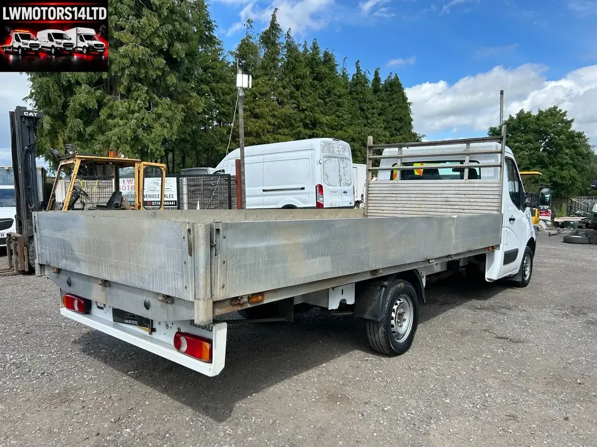 Used Renault Master Business 2020 White MPV