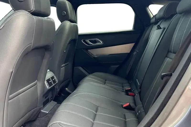 Käytetty Land Rover Range Rover Velar SE Dynamic 2022 Harmaa Katumaasturi