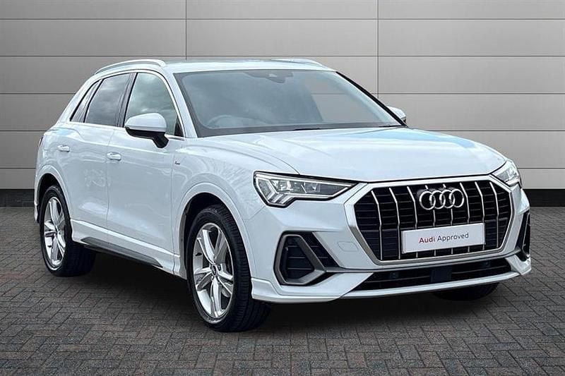 Used Audi Q3 S-Line 150 HP (110 kW) 2022 White SUV
