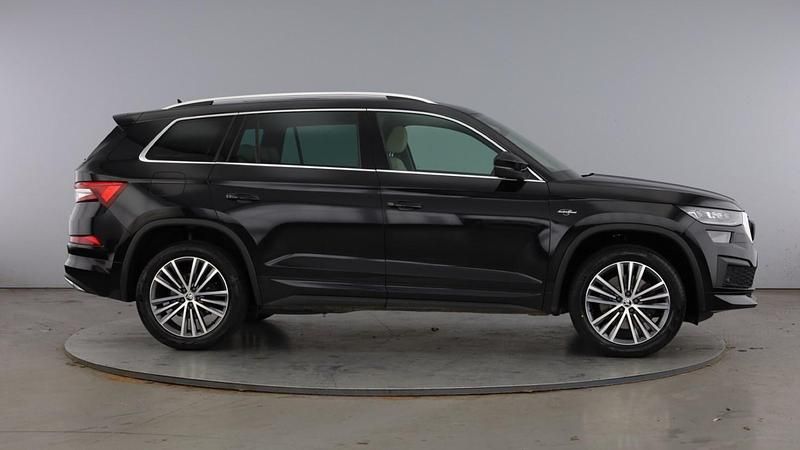Used Skoda Kodiaq LAURIN & KLEMENT 187 HP (137 kW) 2022 Black magic pearl effect SUV