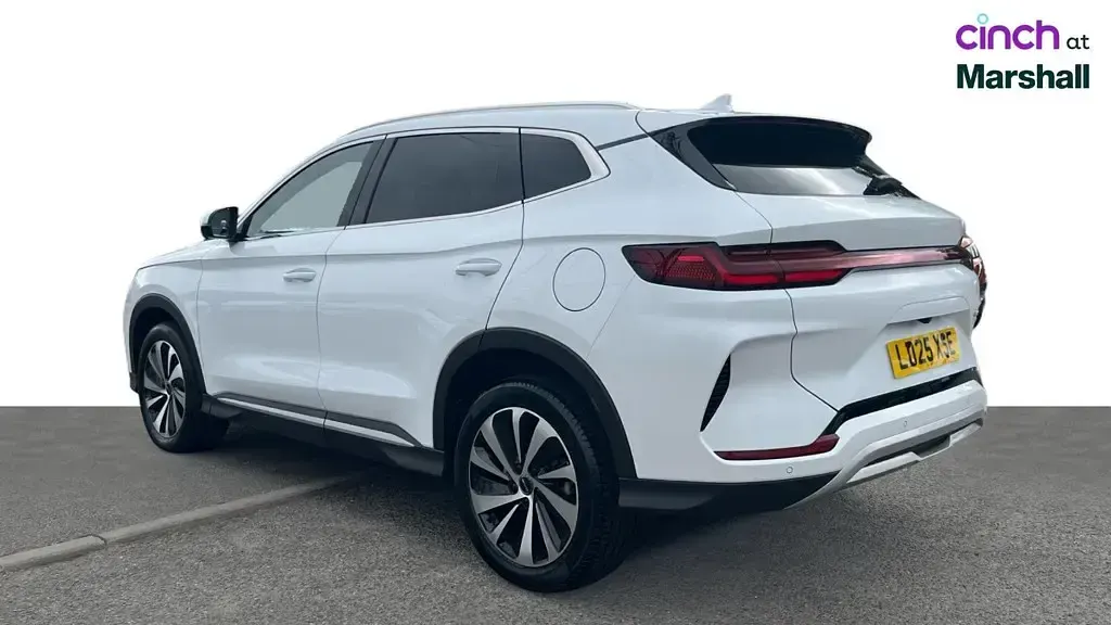 Used BYD Seal U 218 HP (160 kW) 2025 White SUV