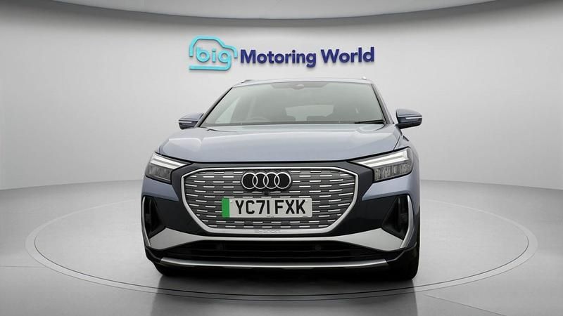 Used Audi Q4 e-tron S-Line 150 kW (204 HP) 2021 Blue SUV