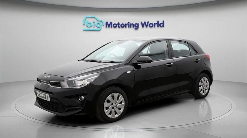 Used Kia Rio 2022 Black Hatchback