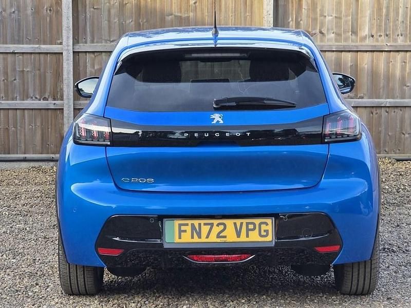 Used Peugeot e-208 Allure Premium 100 kW (136 HP) 2022 Blue Hatchback