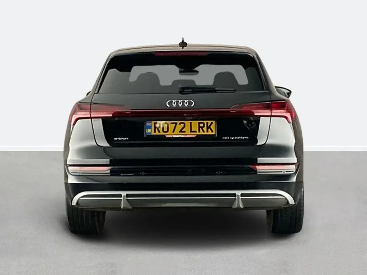 Used Audi e-tron S-Line 230 kW (313 HP) 2022 Black SUV
