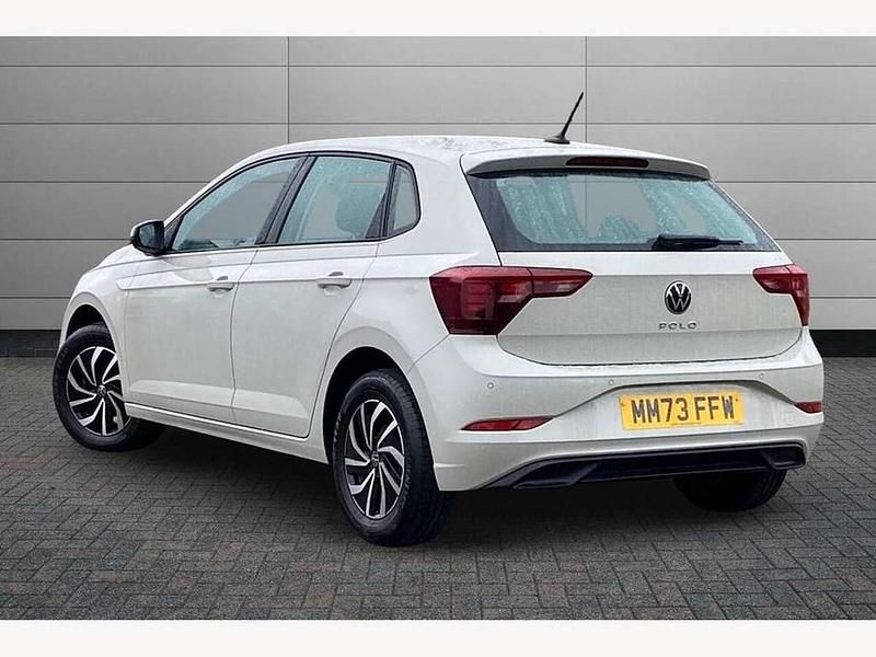 Used VW Polo Life 95 HP (69 kW) 2023 Grey Hatchback