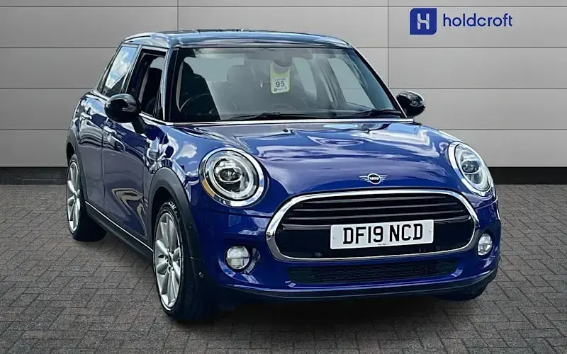 Used Mini Cooper Classic 136 HP (100 kW) 2019 Hatchback