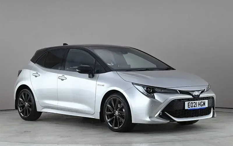 Used Toyota Corolla 122 HP (89 kW) 2021 Hatchback