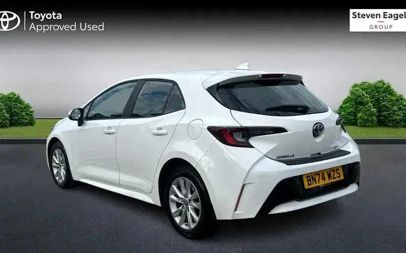 Usado Toyota Corolla 140 HP (102 kW) 2026 Citadino