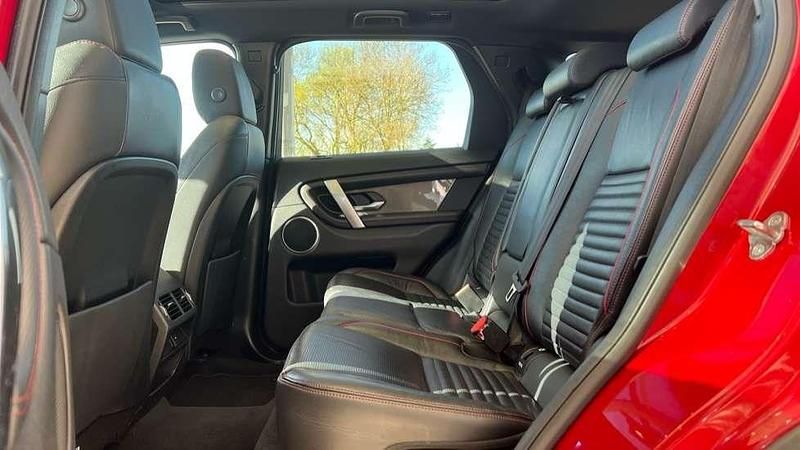 Used Land Rover Discovery Sport SE Dynamic 180 HP (132 kW) 2020 Firenze red SUV