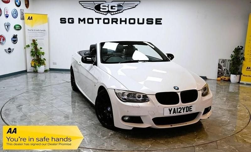 White Used 2012 BMW 320 Cabriolet M Sport Cabriolet | £5,795 (Fair price) - Image 1/4