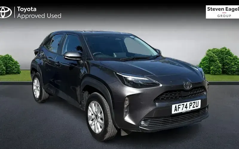 Usado Toyota Yaris Hybrid 116 CV (85 kW) 2026 Familiar