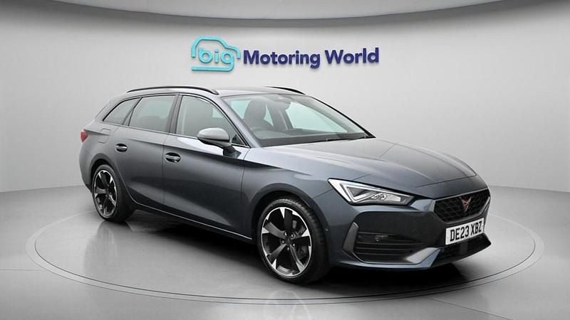 Used Cupra Leon 150 HP (110 kW) 2023 Grey Estate