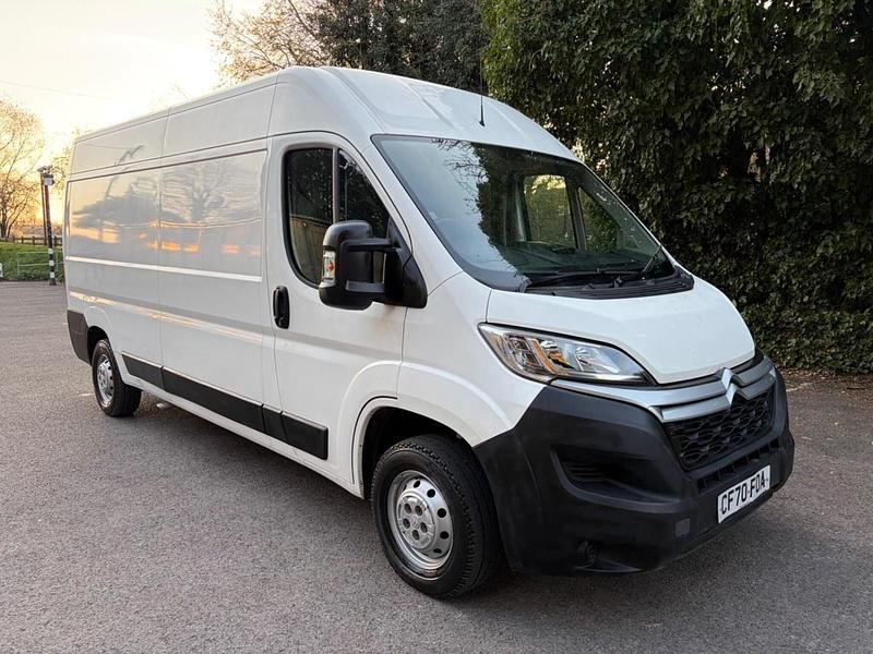 Used Citroën Relay 140 HP (102 kW) 2021 White Van