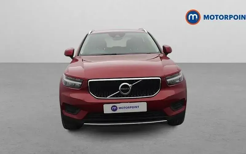 Used Volvo XC40 Momentum 190 HP (139 kW) 2020 SUV