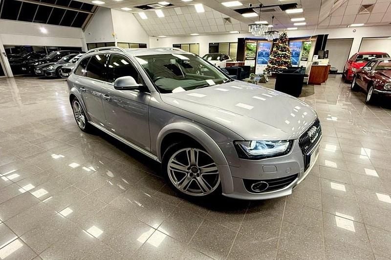 Used Audi A4 Allroad Sport 177 HP (130 kW) 2015 Silver Estate