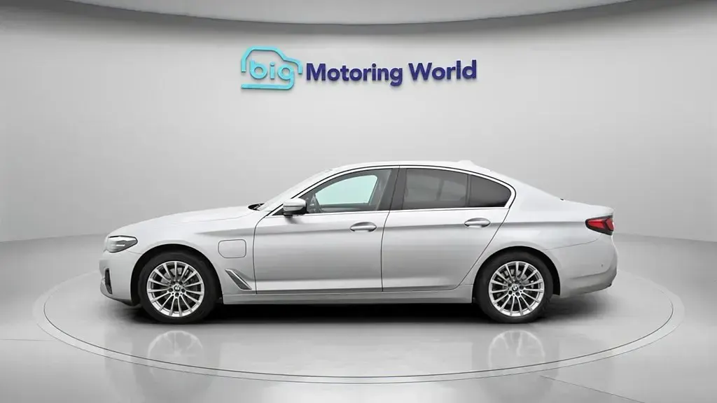 Used BMW 530e 292 HP (214 kW) 2020 Silver Sedan