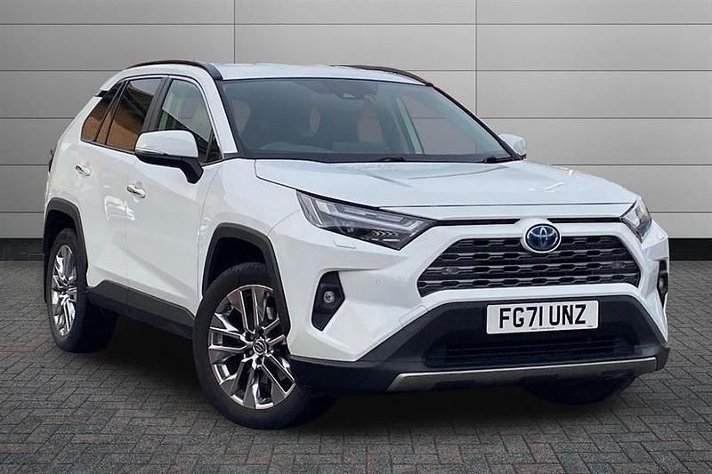 White Used 2022 Toyota RAV4 Hybrid SUV | £28,995 (A bit pricey) - Image 1/3