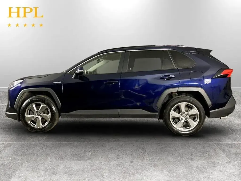 Used Toyota RAV4 Hybrid Design 218 HP (160 kW) 2021 Blue SUV