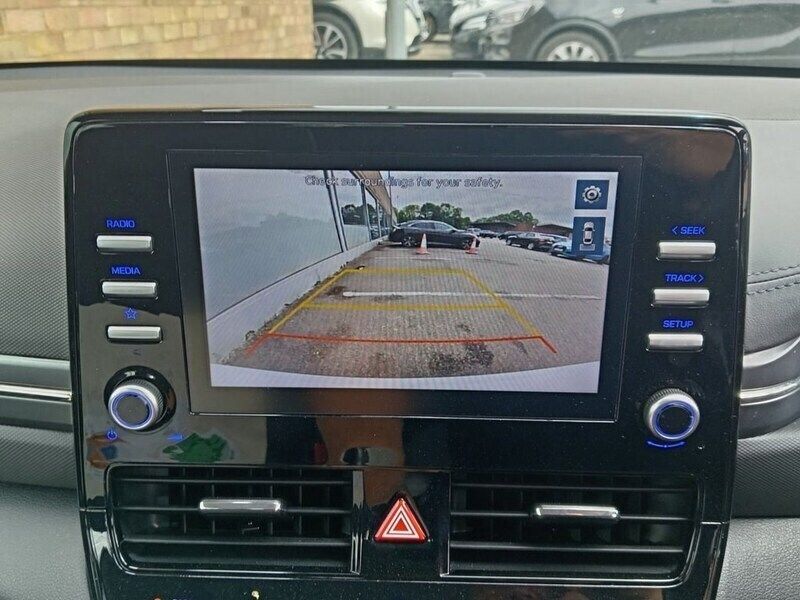 Image 2/3