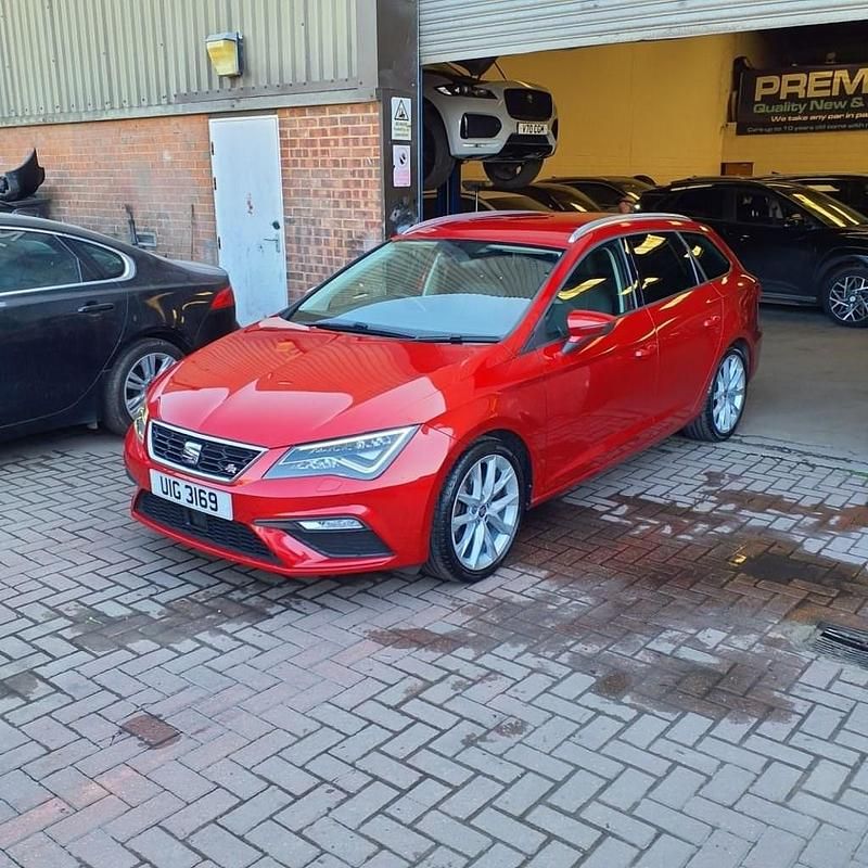 Used Seat Leon ST FR Sport 190 HP (139 kW) 2019 Red Estate