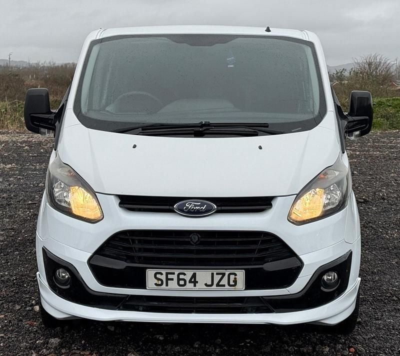 Used Ford Transit Custom 125 HP (91 kW) 2014 White MPV