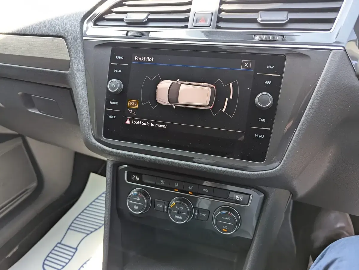 Used VW Tiguan Allspace SE 150 HP (110 kW) 2018 Black SUV