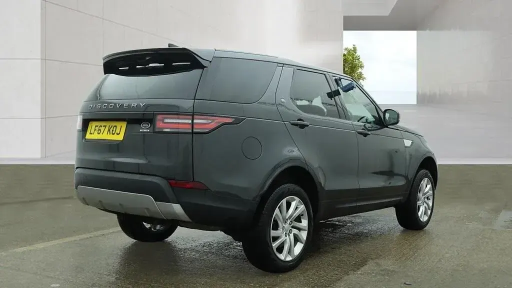 Used Land Rover Discovery HSE 258 HP (189 kW) 2017 Grey SUV
