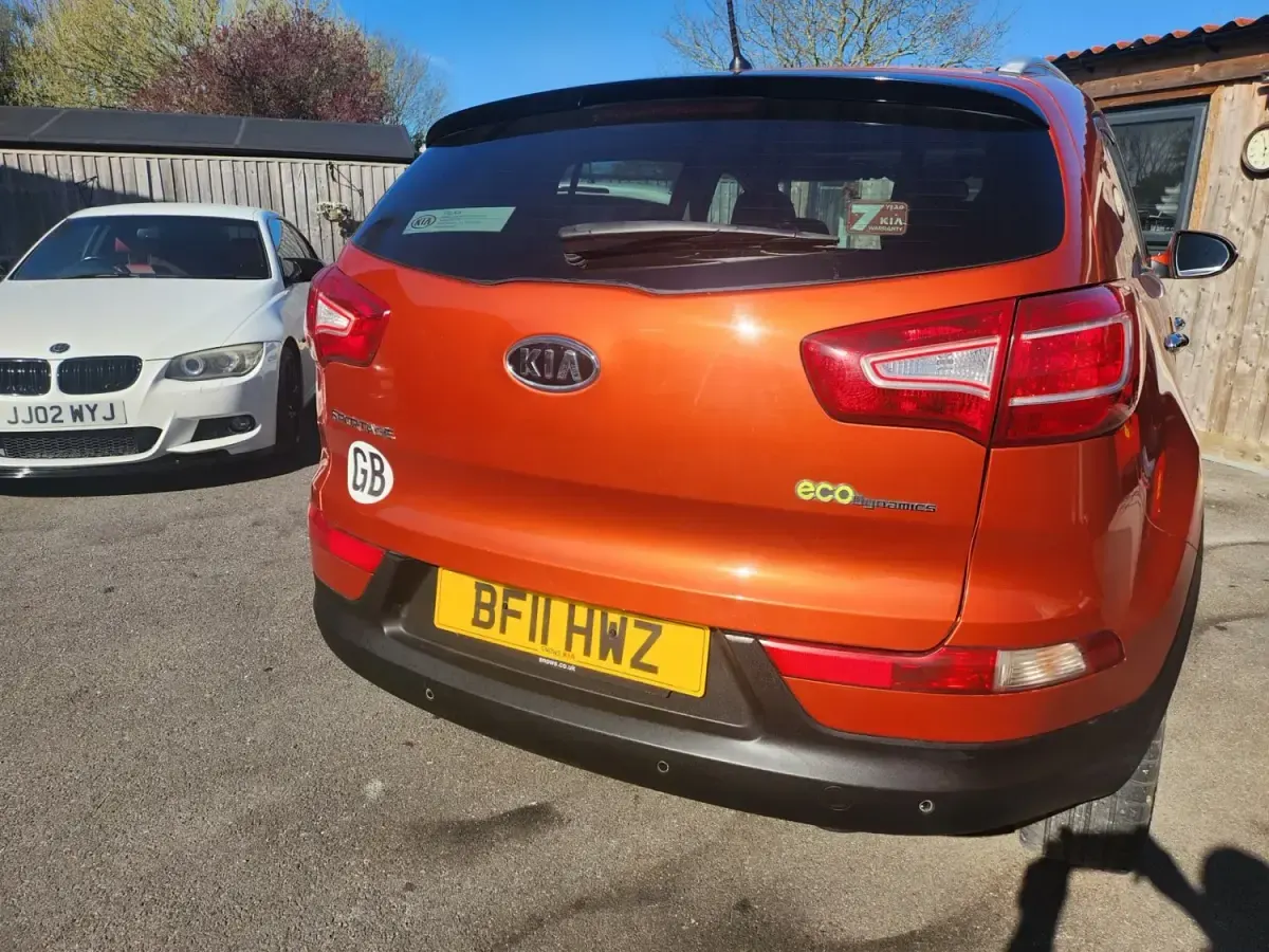Używany Kia Sportage 115 KM (84 kW) 2011 Pomarańczowy SUV