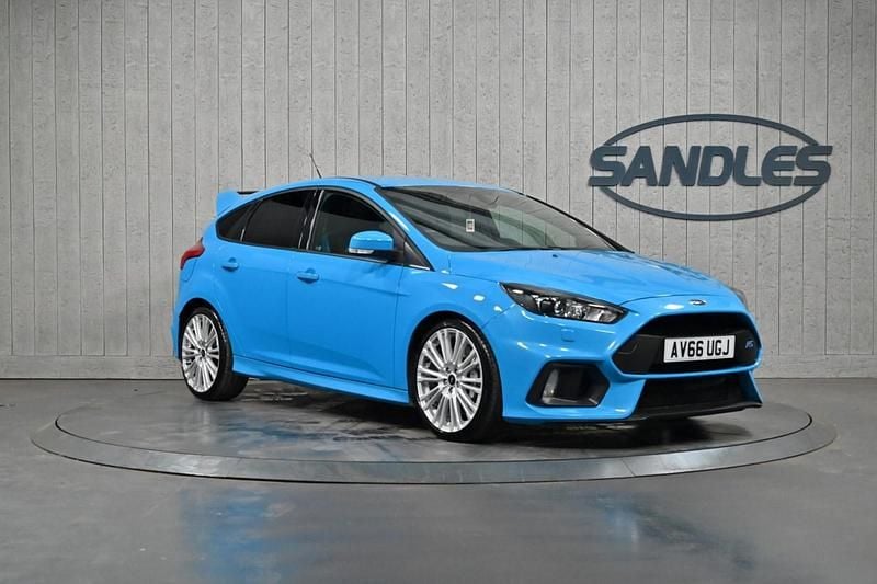 Blue Used 2016 Ford Focus RS Hatchback | £23,799 (Fair price) - Image 1/4