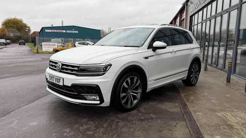 Used VW Tiguan R-line 150 HP (110 kW) 2017 White SUV