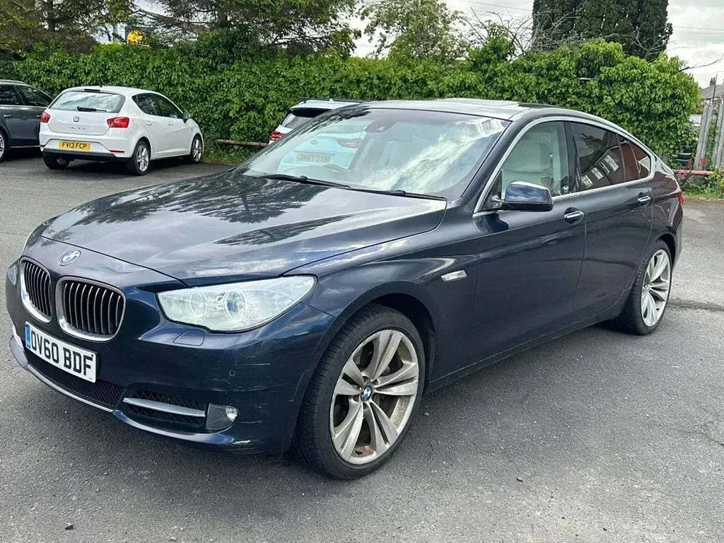 Usado BMW 535 Gran Turismo Executive 299 CV (219 kW) 2010 Azul Utilitario