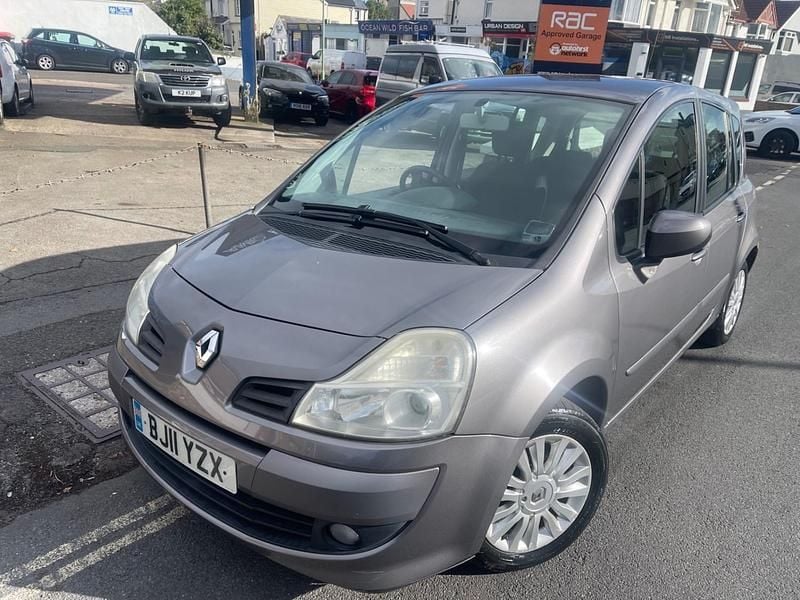 Grey Used 2011 Renault Grand Modus Dynamique MPV | £3,995 (A bit pricey) - Image 1/4
