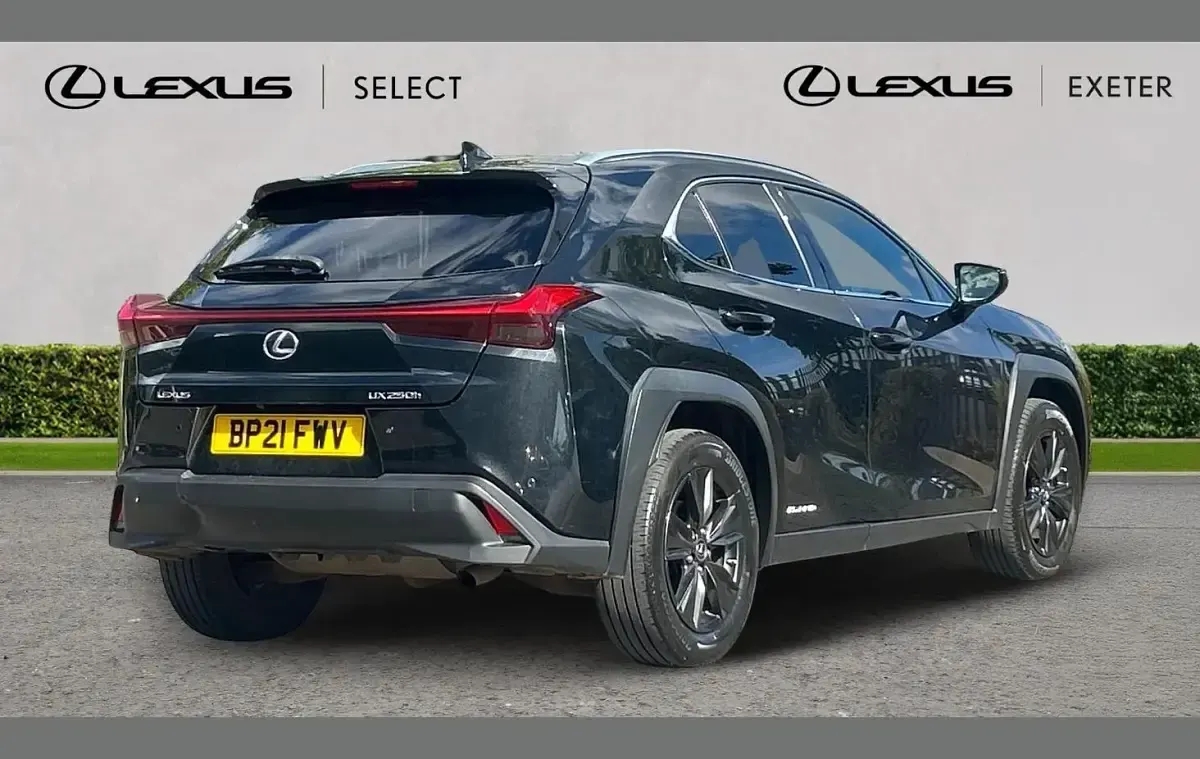 Used Lexus UX 250h 180 HP (132 kW) 2021 Black SUV