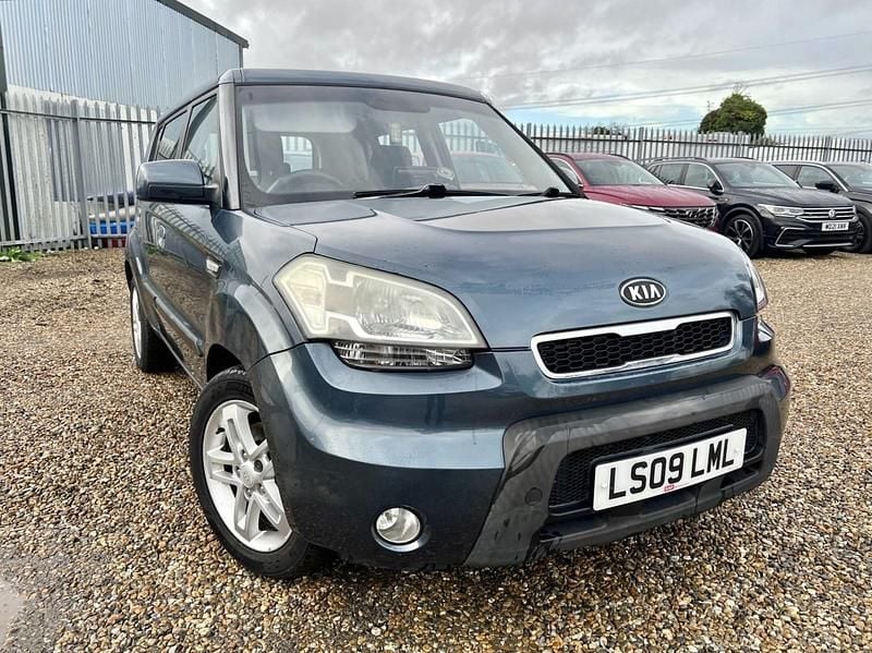 Blue Used 2009 Kia Soul SUV | £2,475 (Good price) - Image 1/4