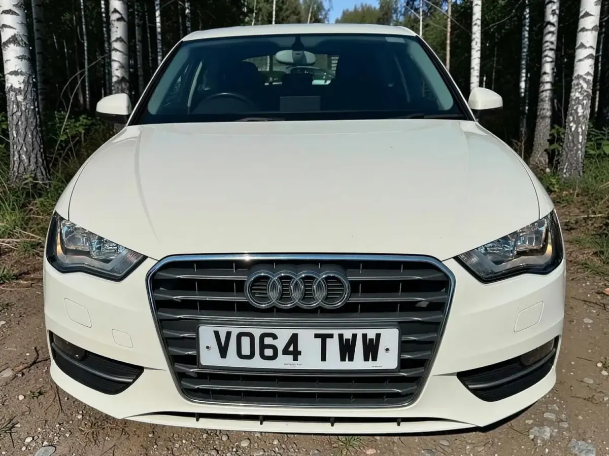 Used Audi A3 Sport 110 HP (80 kW) 2014 White Hatchback