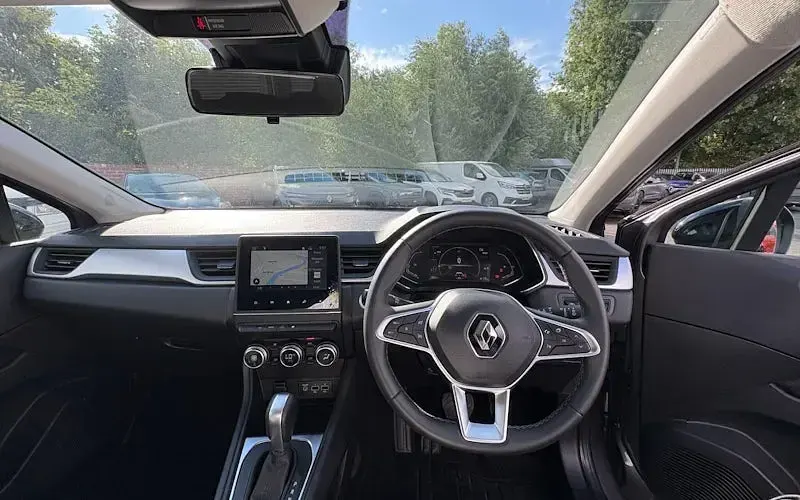 Used Renault Captur Evolution 143 HP (105 kW) 2022 Grey SUV