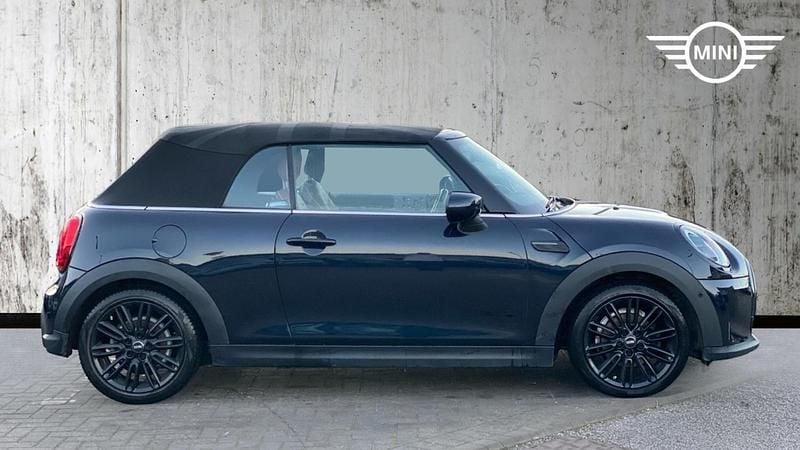 Used Mini Cooper Exclusive 136 HP (100 kW) 2022 Black Hatchback
