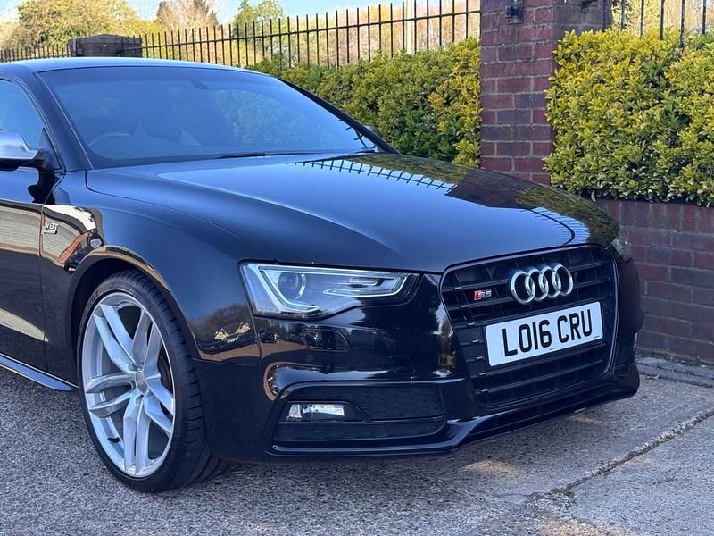 Used Audi A5 Black Edition 354 HP (260 kW) 2016 Black Coupe