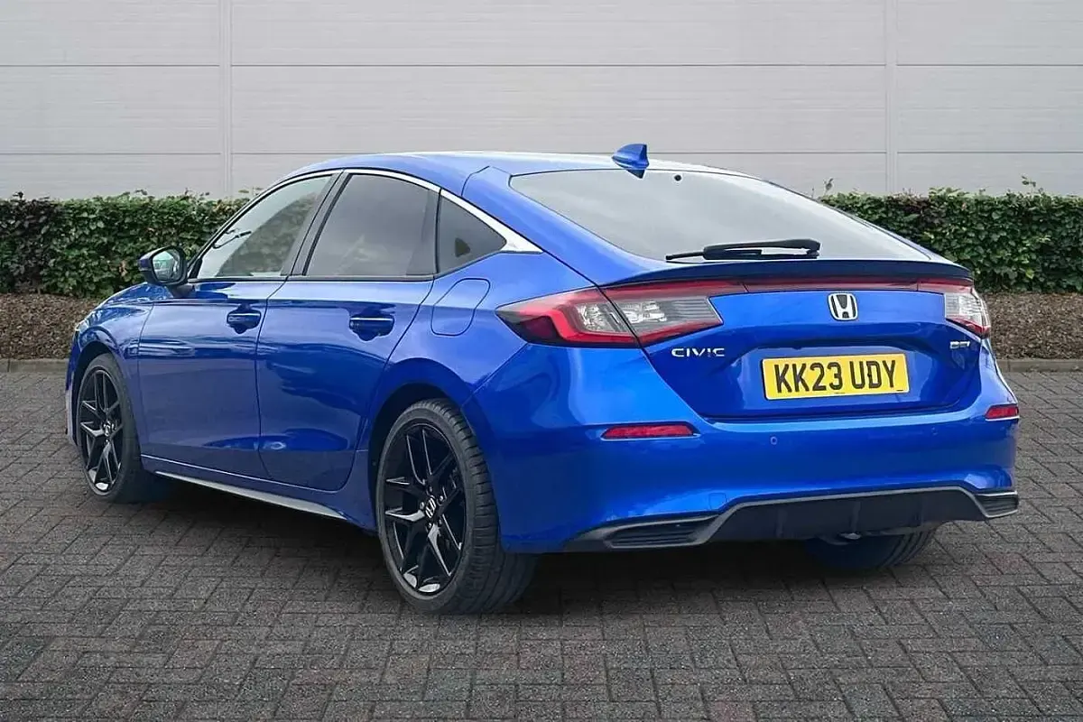 Used Honda Civic Advance 184 HP (135 kW) 2023 Blue Hatchback