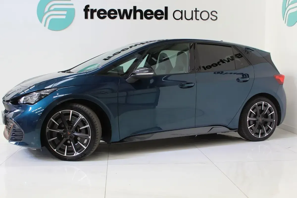Used Cupra Born e-Boost 169 kW (230 HP) 2022 Blue Hatchback