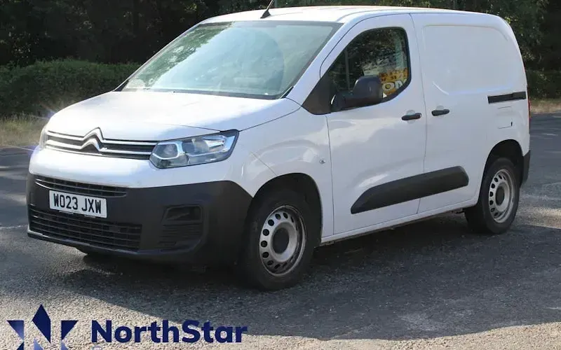 Used Citroën Berlingo 102 HP (75 kW) 2023 MPV