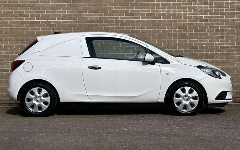 Used Vauxhall Corsa 95 HP (69 kW) 2017 Van
