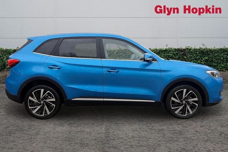 New MG ZS Trophy 2025 Blue Hatchback