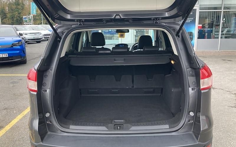 Used Ford Kuga Titanium 150 HP (110 kW) 2016 SUV