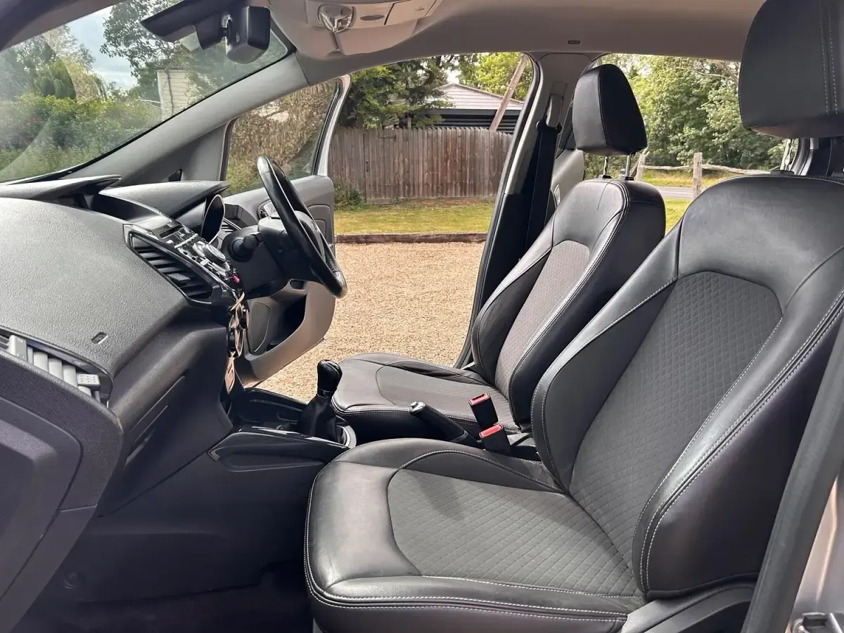 Used Ford Ecosport Titanium S 2016 Silver SUV